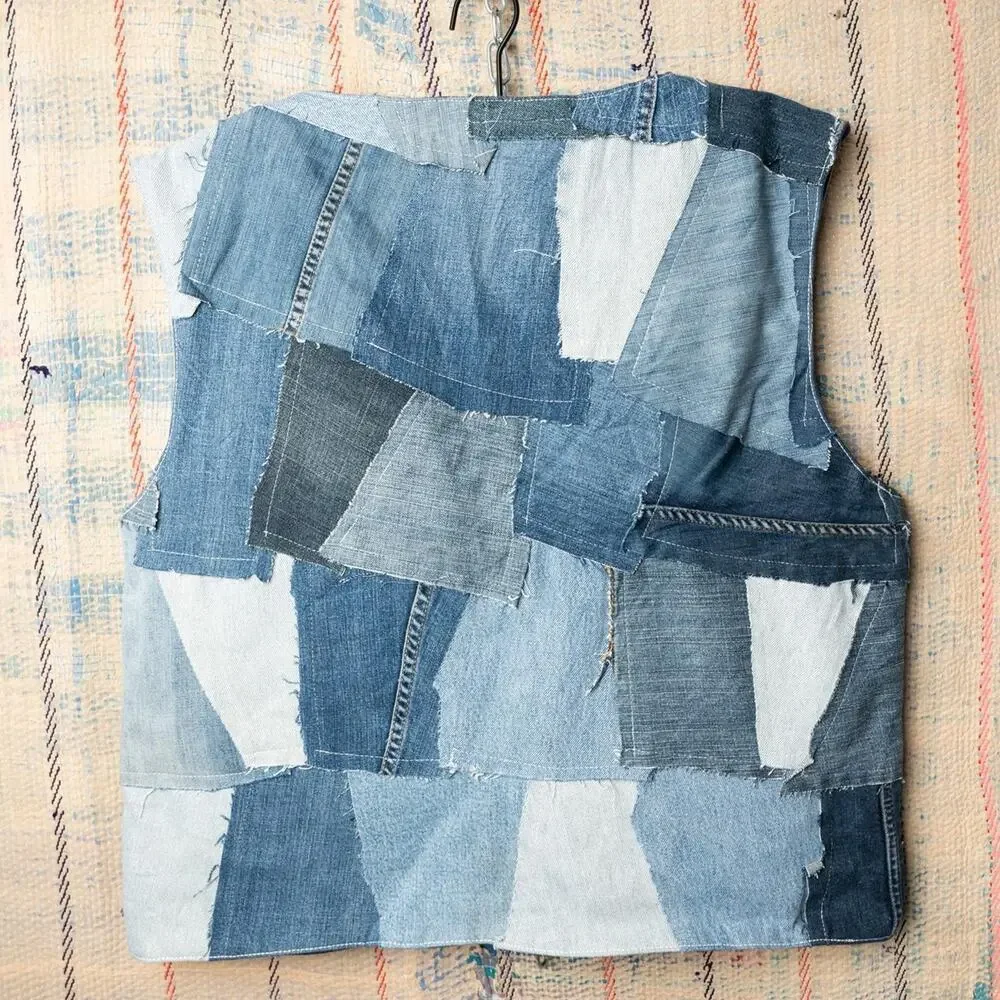 Custom upcycled patchwork vest / Vintage Rework - Picture 4 of 5